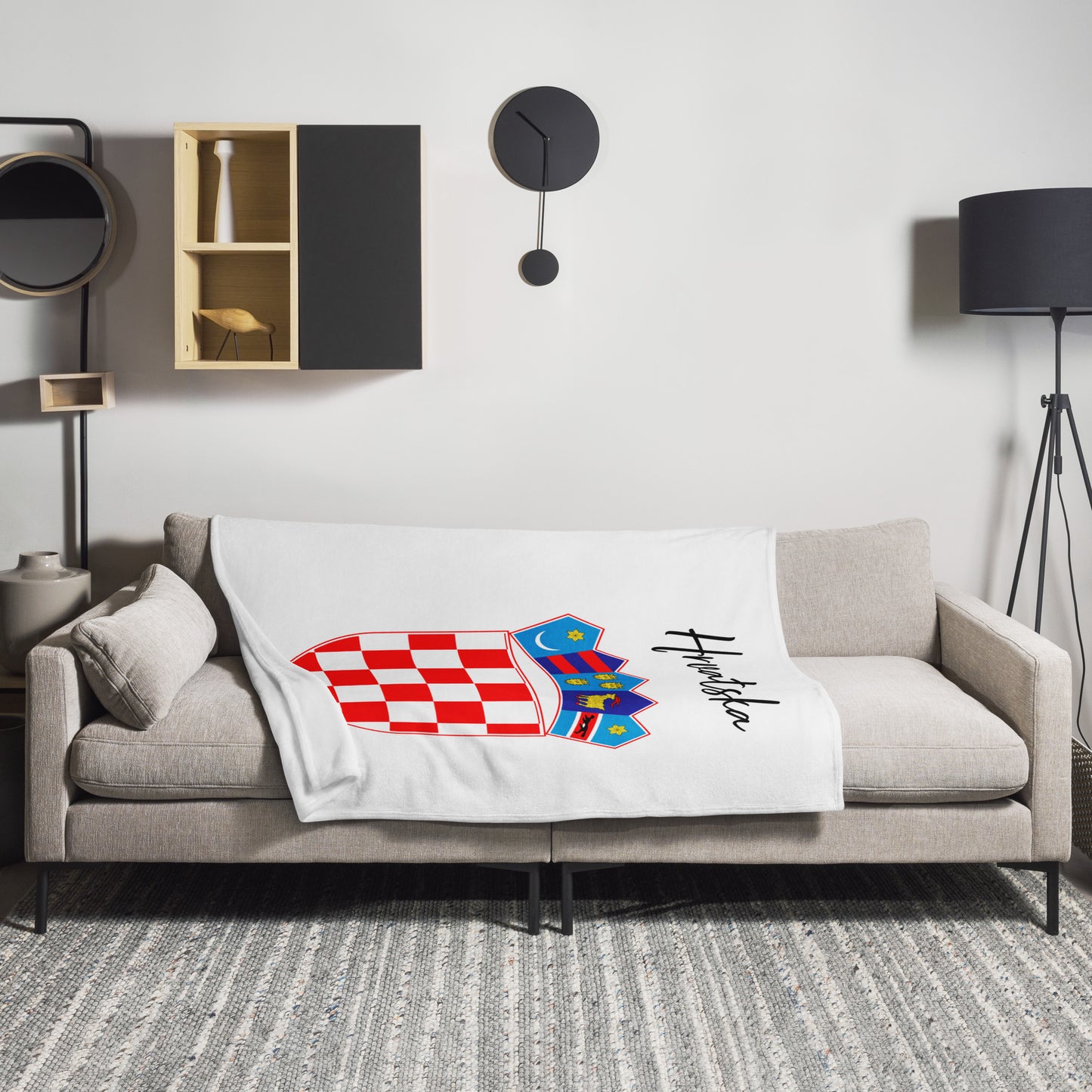 Staple Hrvatska Throw Blanket